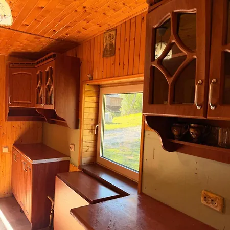 поза зоною , Carpathian Mountain House Будинок відпочинку *